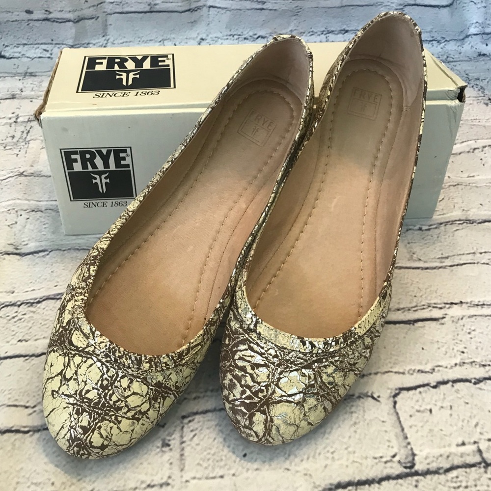 Frye Carson Ballet Flat Crinkle Silver Multi 9.5